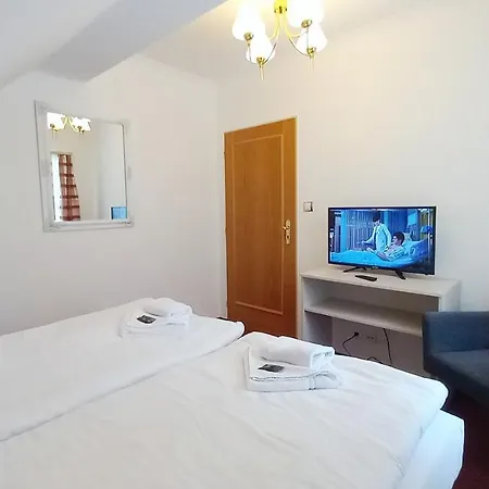 فندق Hradec