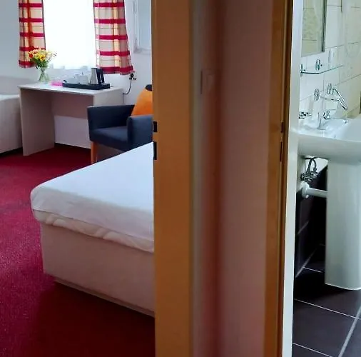 מלון Hradec