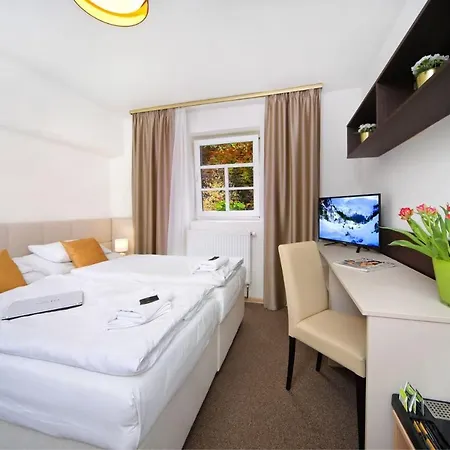 Hradec 3* Szpindlerowy Młyn