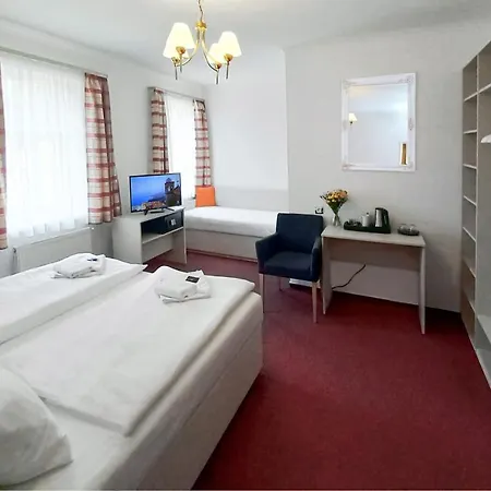 Hradec Szálloda 3*